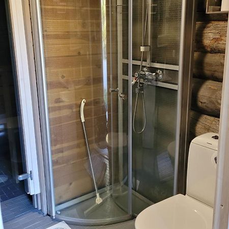 Holiday Home Vonkamies 洛斯托 外观 照片